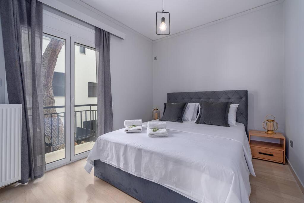 Peaceful 2 Bedroom In Glyfada Center Aten Exteriör bild